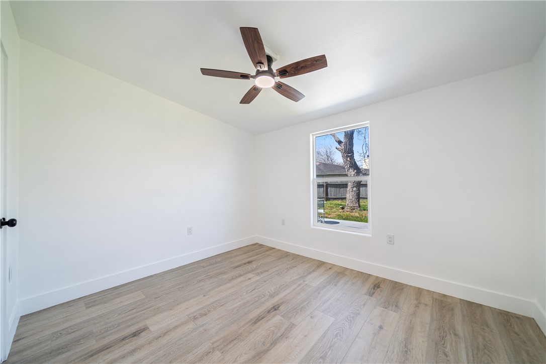 7006 Tree Top Place Corpus Christi, TX 78413 - Photo 23 of 36