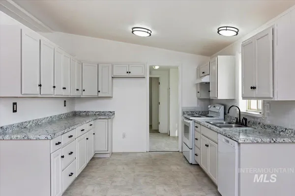 $319,900 | 600 South Date Street, Jerome, ID 83338