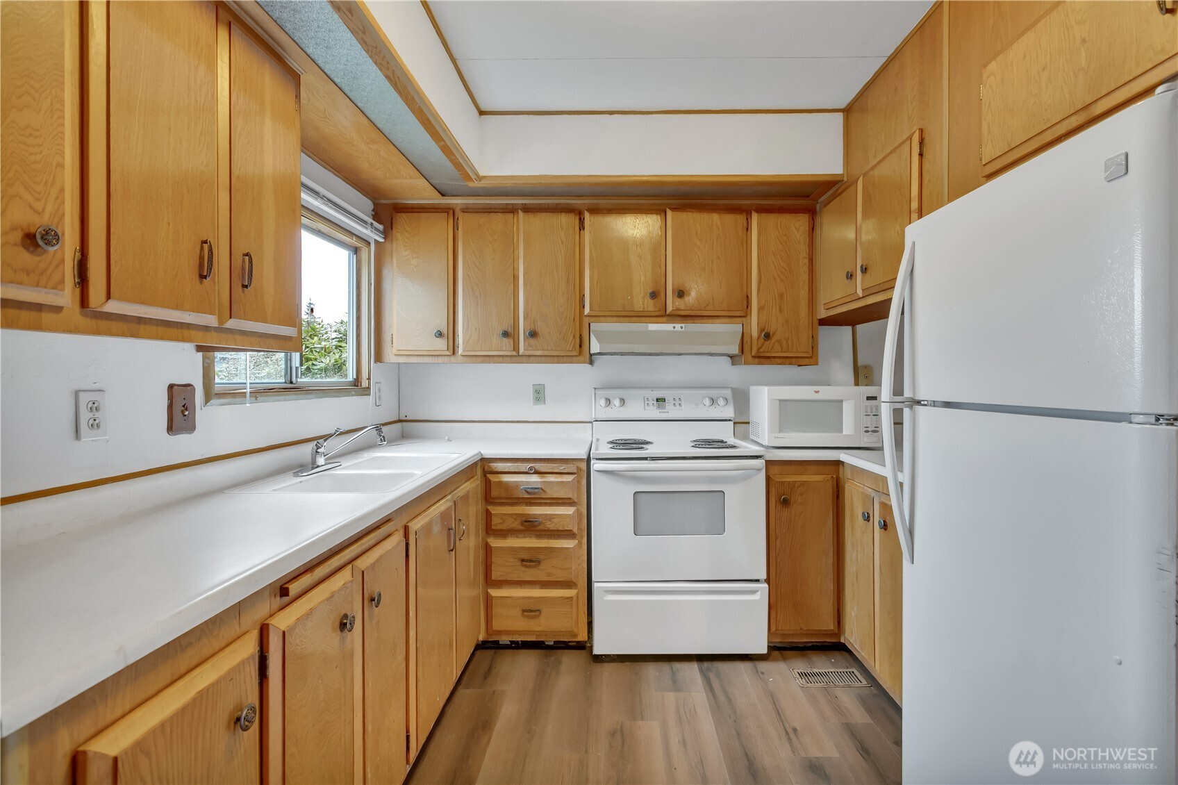 3702 Hunt Street, Unit 32 Gig Harbor, WA 98335 - Photo 12 of 19