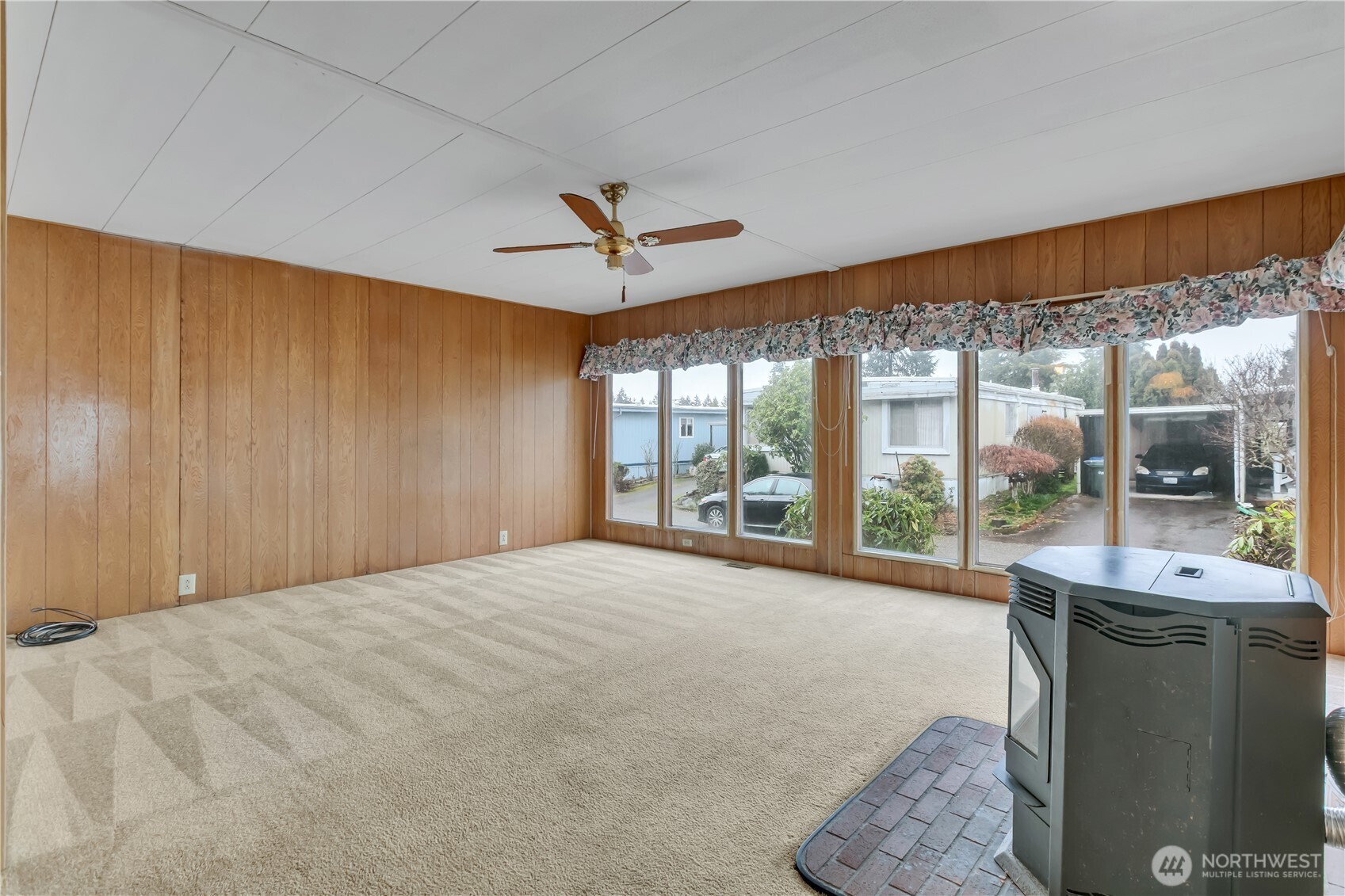 3702 Hunt Street, Unit 32 Gig Harbor, WA 98335 - Photo 4 of 19