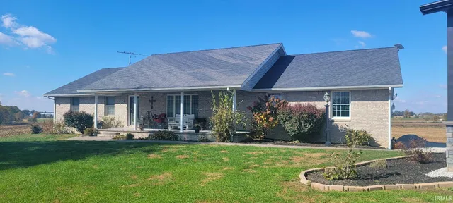 $520,000 | 7739 North 1000 East, Montgomery, IN 47558