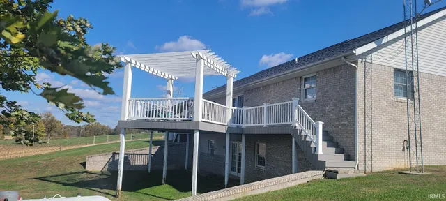 $520,000 | 7739 North 1000 East, Montgomery, IN 47558
