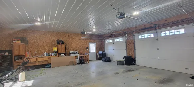 $520,000 | 7739 North 1000 East, Montgomery, IN 47558