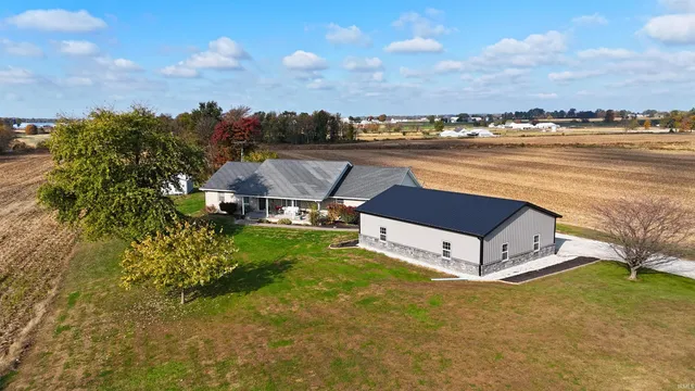 $520,000 | 7739 North 1000 East, Montgomery, IN 47558