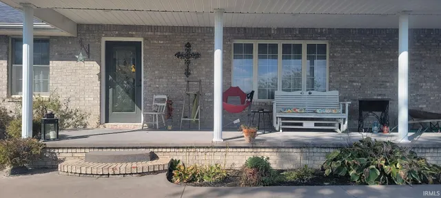 $520,000 | 7739 North 1000 East, Montgomery, IN 47558