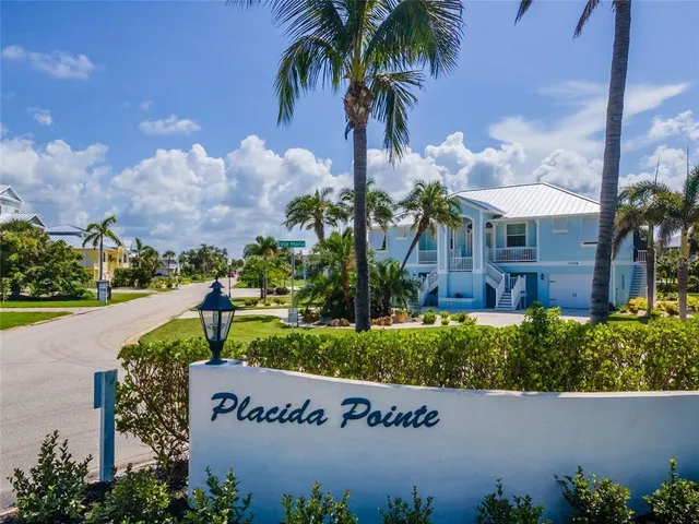 a sign that is on the side of the road