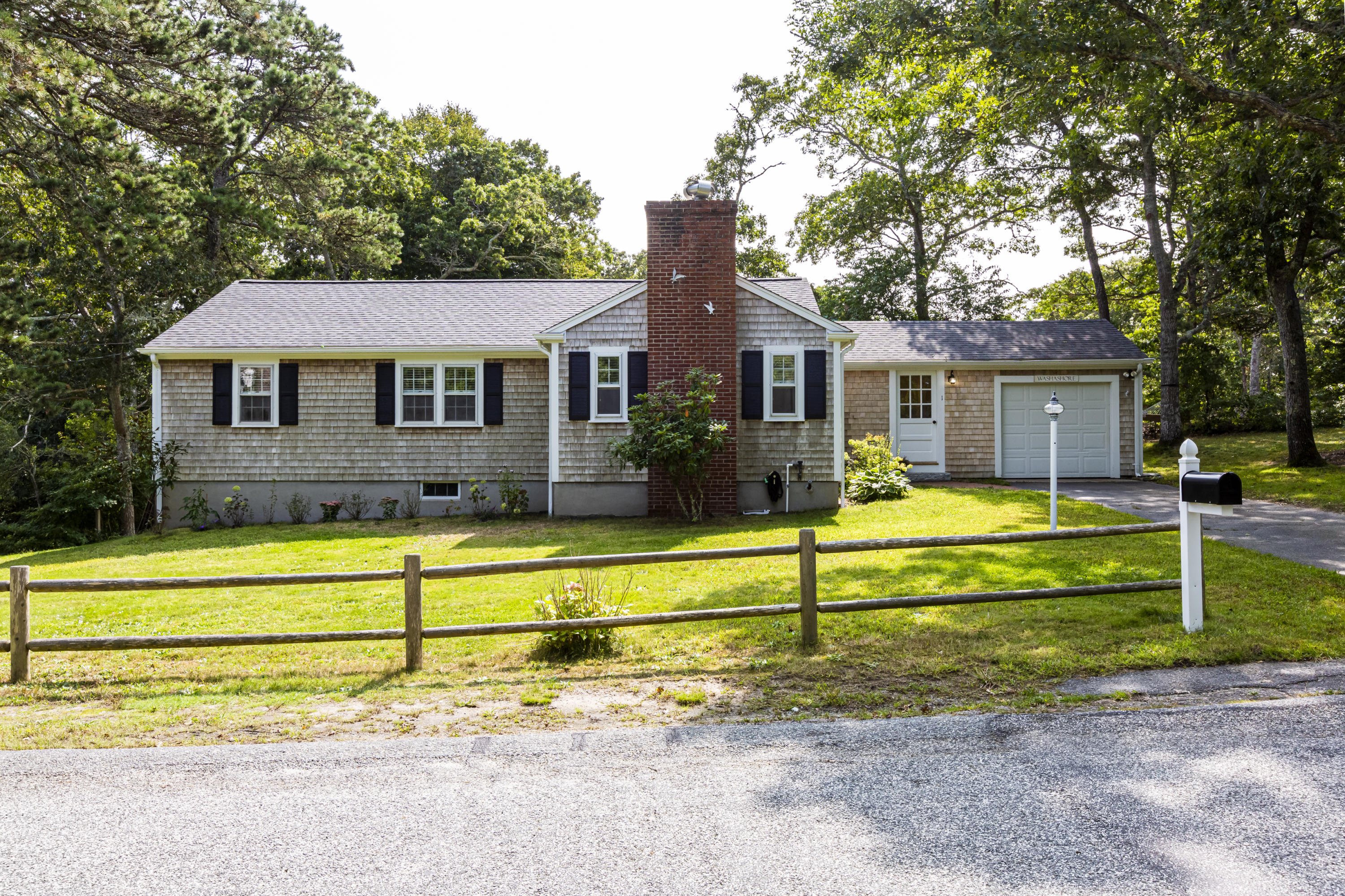 1 Victoria Road Harwich, MA 02645 - Photo 1 of 20 1VictoriaRd-04-p