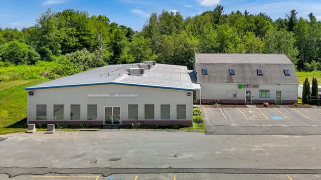 $795,000 | 104 Lincolnville Avenue, Belfast, ME 04915