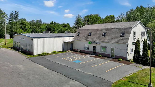 $795,000 | 104 Lincolnville Avenue, Belfast, ME 04915