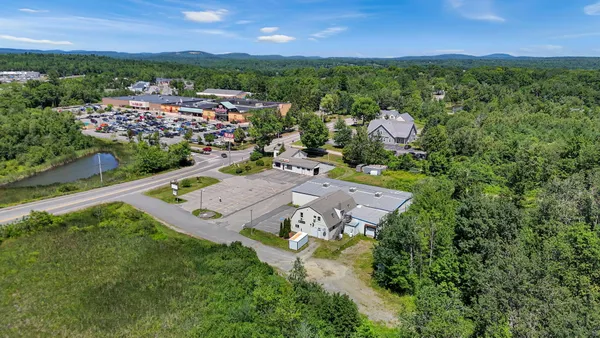 $795,000 | 104 Lincolnville Avenue, Belfast, ME 04915