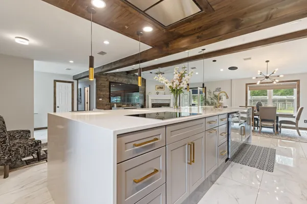 $650,000 | 1386 Tung Hill Drive, Tallahassee, FL 32317