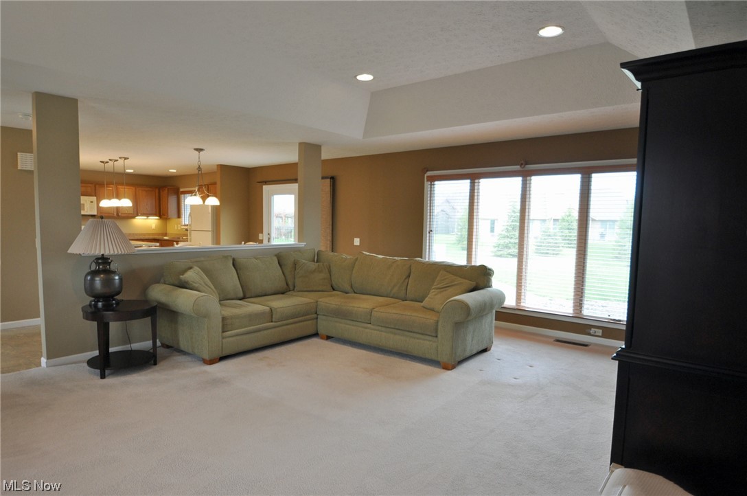 9079 Gatestone Road North Ridgeville, OH 44039 - Photo 7 of 28 Gallery Image 7