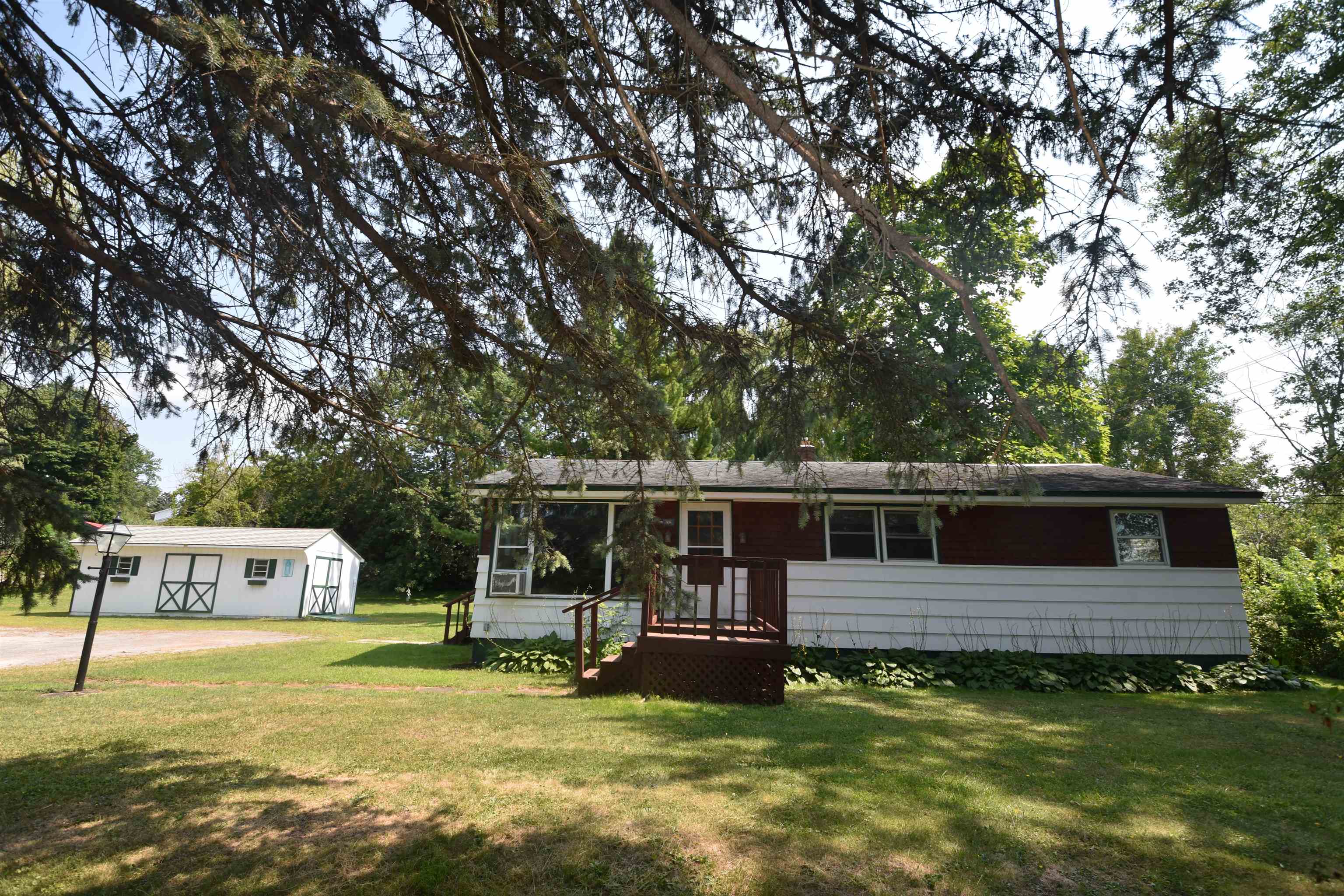 144 Sheldon Road St. Albans Town, VT 05478 - Photo 5 of 29