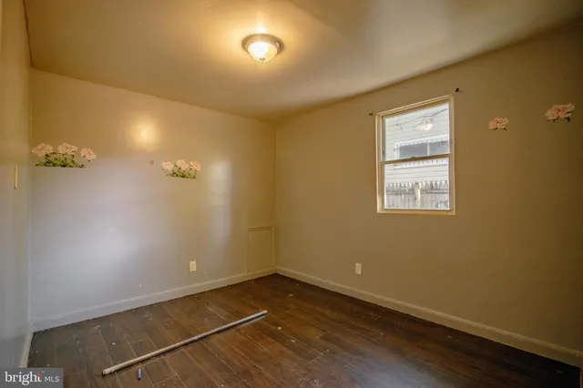 $255,000 | 6609 Clinglog Street, Capitol Heights, MD 20743