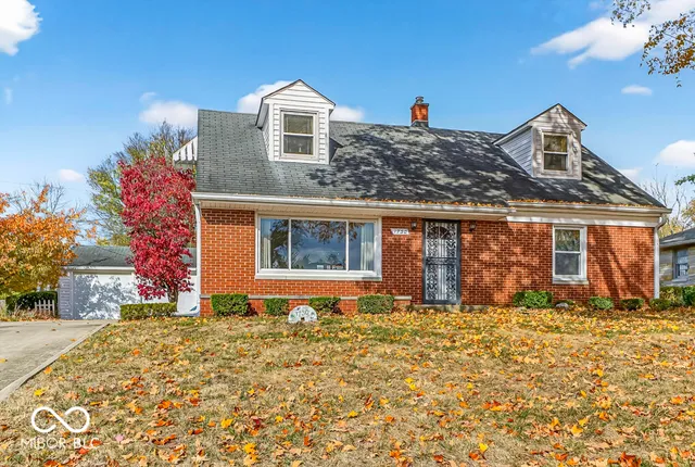 $285,000 | 1730 Tulip Drive, Homecroft, IN 46227