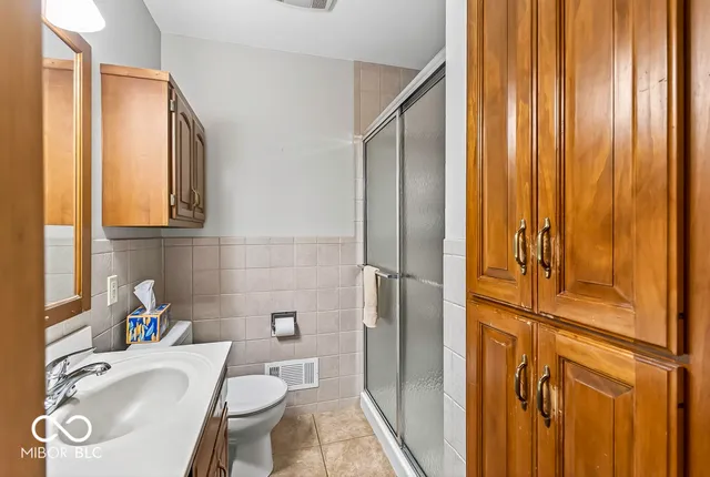 $285,000 | 1730 Tulip Drive, Homecroft, IN 46227