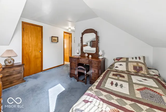 $285,000 | 1730 Tulip Drive, Homecroft, IN 46227