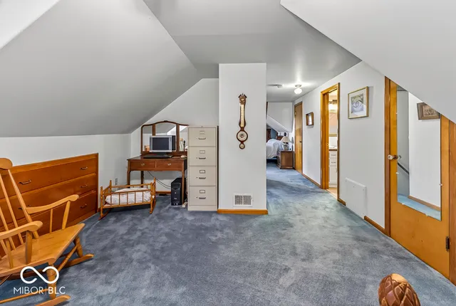 $285,000 | 1730 Tulip Drive, Homecroft, IN 46227