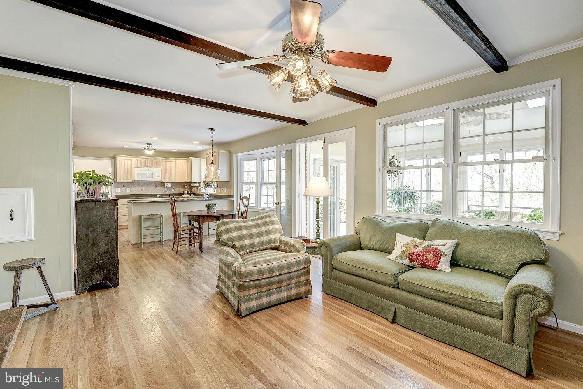 1211 Old Stable Road McLean, VA 22102 - Photo 4 of 20 Family Room