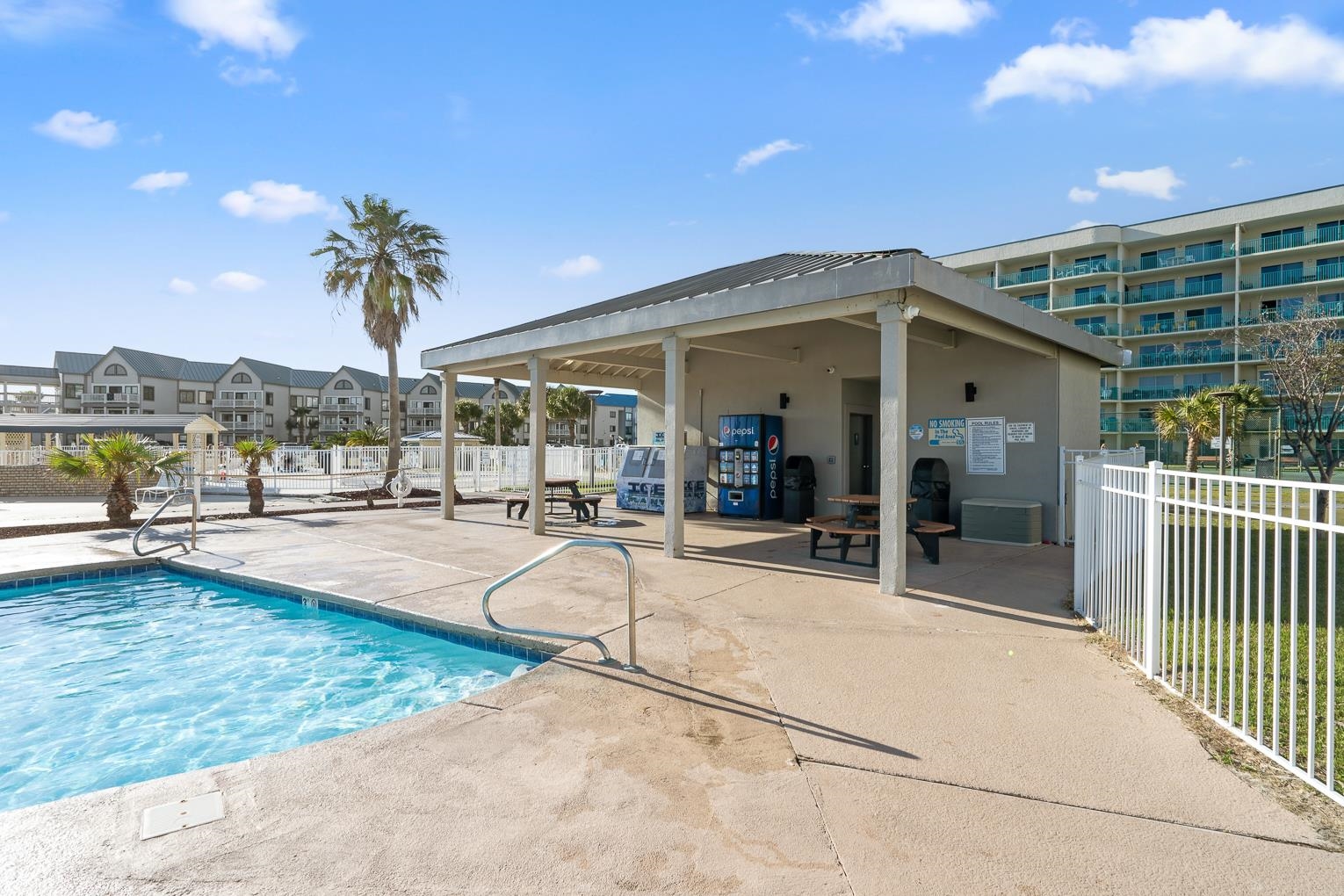 375 Plantation Road, Unit 5712 Gulf Shores, AL 36542 - Photo 36 of 42 Pool