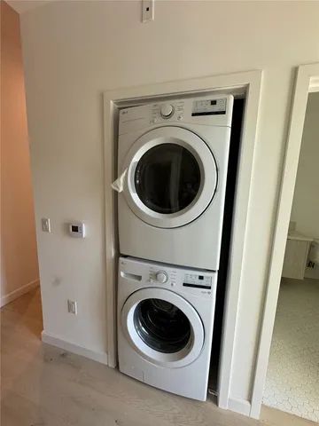 $5,200 | 1244 Innes Avenue, Unit D, Los Angeles, CA 90026