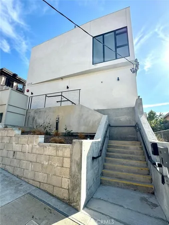$5,200 | 1244 Innes Avenue, Unit D, Los Angeles, CA 90026