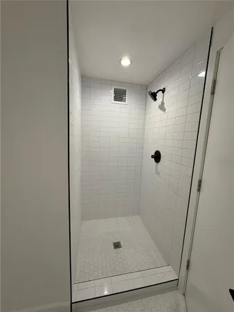 $5,200 | 1244 Innes Avenue, Unit D, Los Angeles, CA 90026