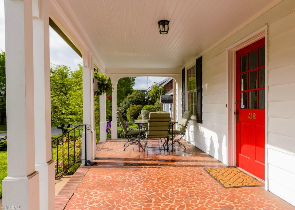 418 North Hawthorne Road Winston-Salem, NC 27104 - Photo 5 of 23 Gallery Image 5