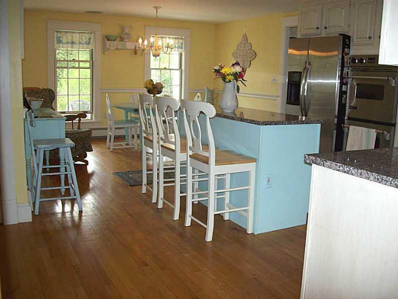 34 Walter Partridge Road Windham, ME 04062 - Photo 17 of 34 Kitchen.