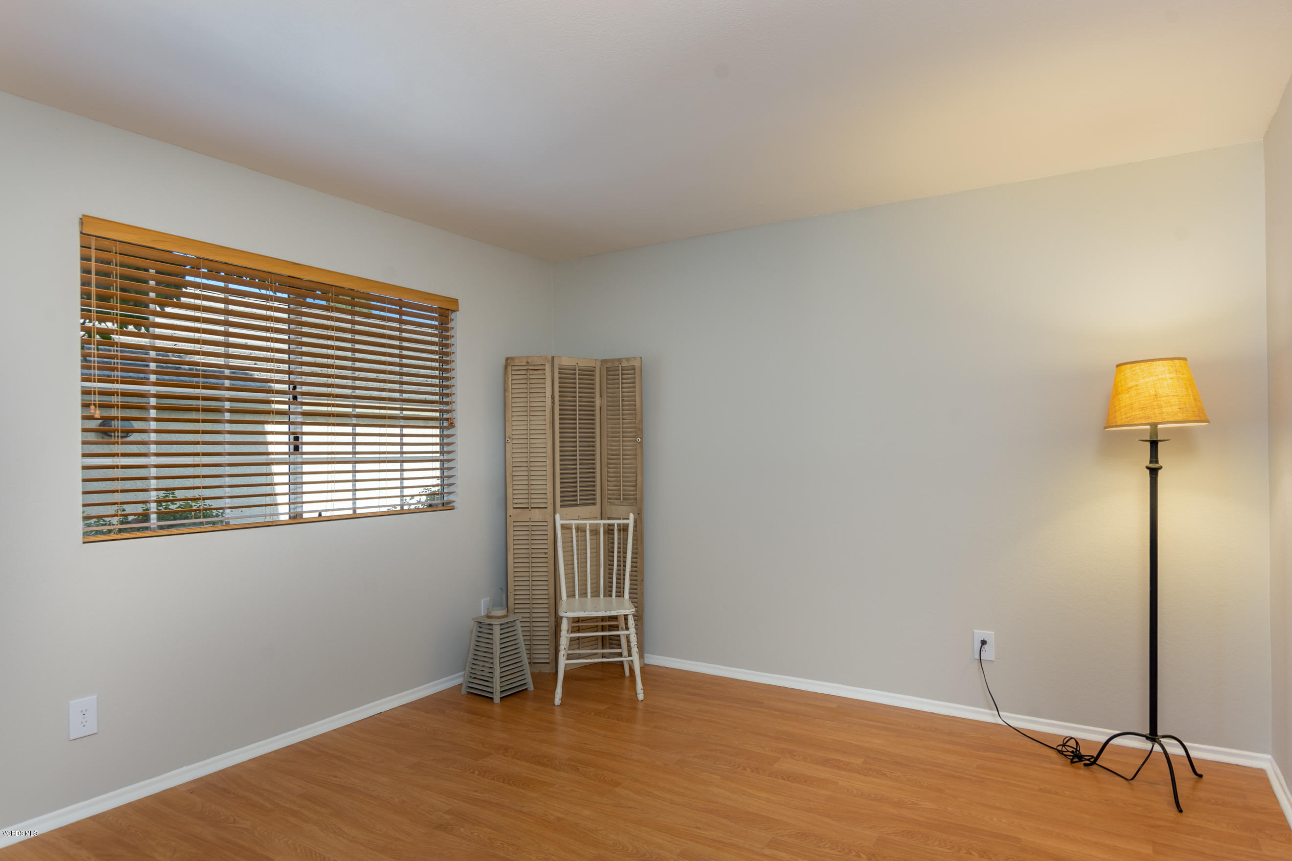 1055 Waltham Road, Unit F Simi Valley, CA 93065 - Photo 27 of 48 print_18