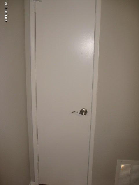 1055 Waltham Road, Unit F Simi Valley, CA 93065 - Photo 31 of 48 IMG_2603