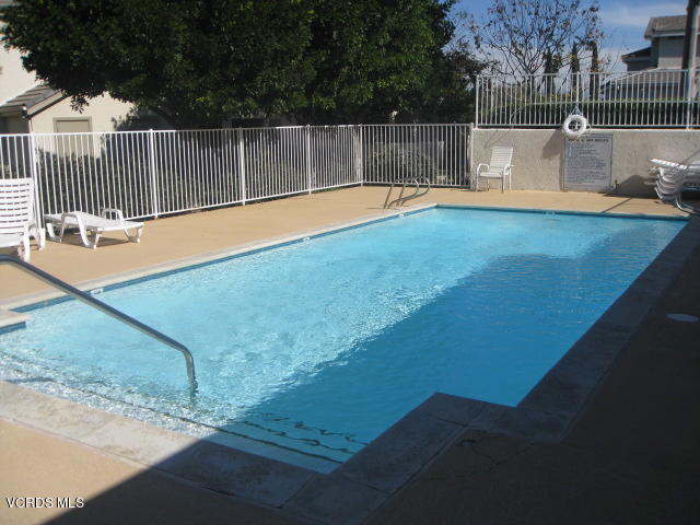 1055 Waltham Road, Unit F Simi Valley, CA 93065 - Photo 43 of 48 IMG_2618