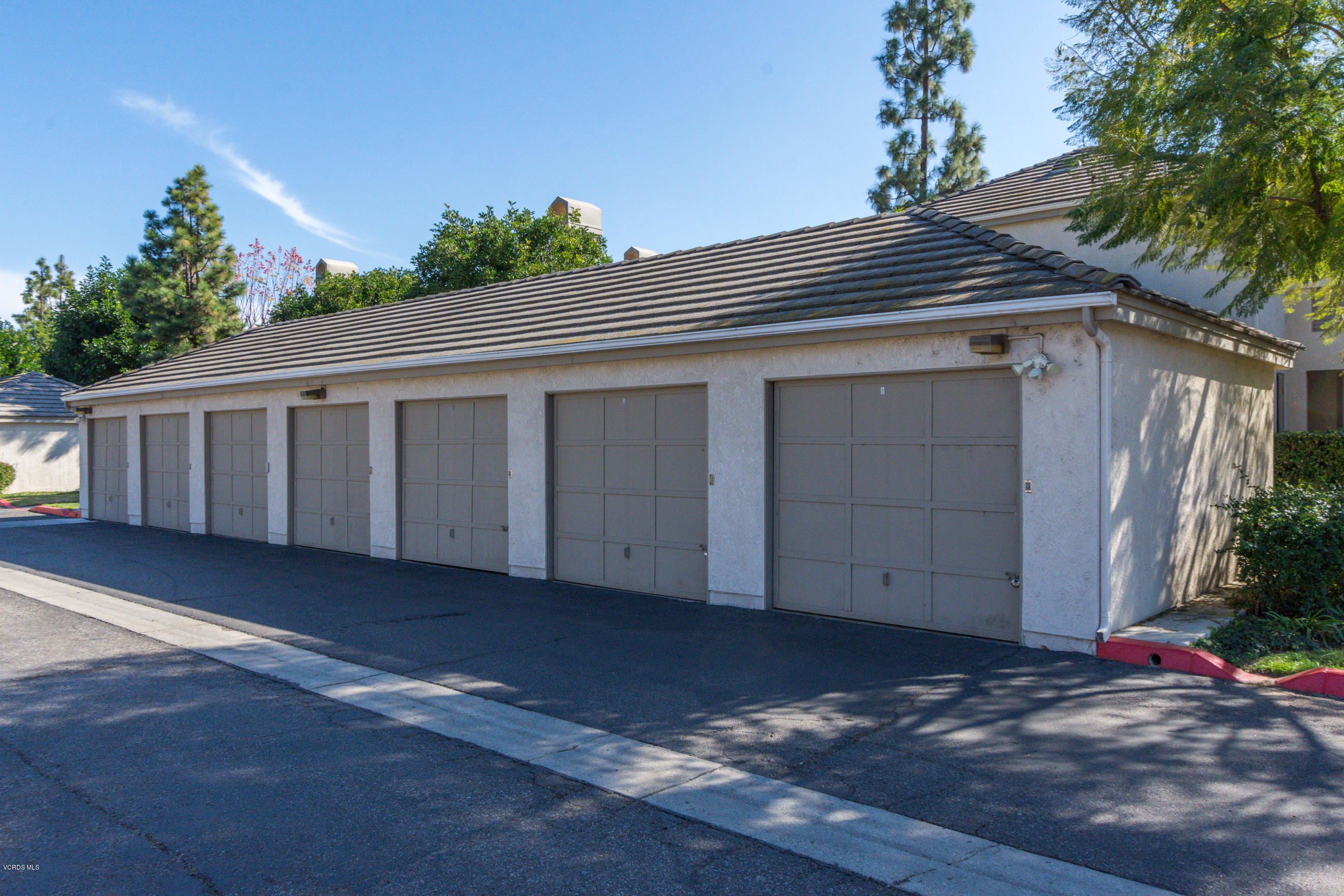 1055 Waltham Road, Unit F Simi Valley, CA 93065 - Photo 44 of 48 print_35