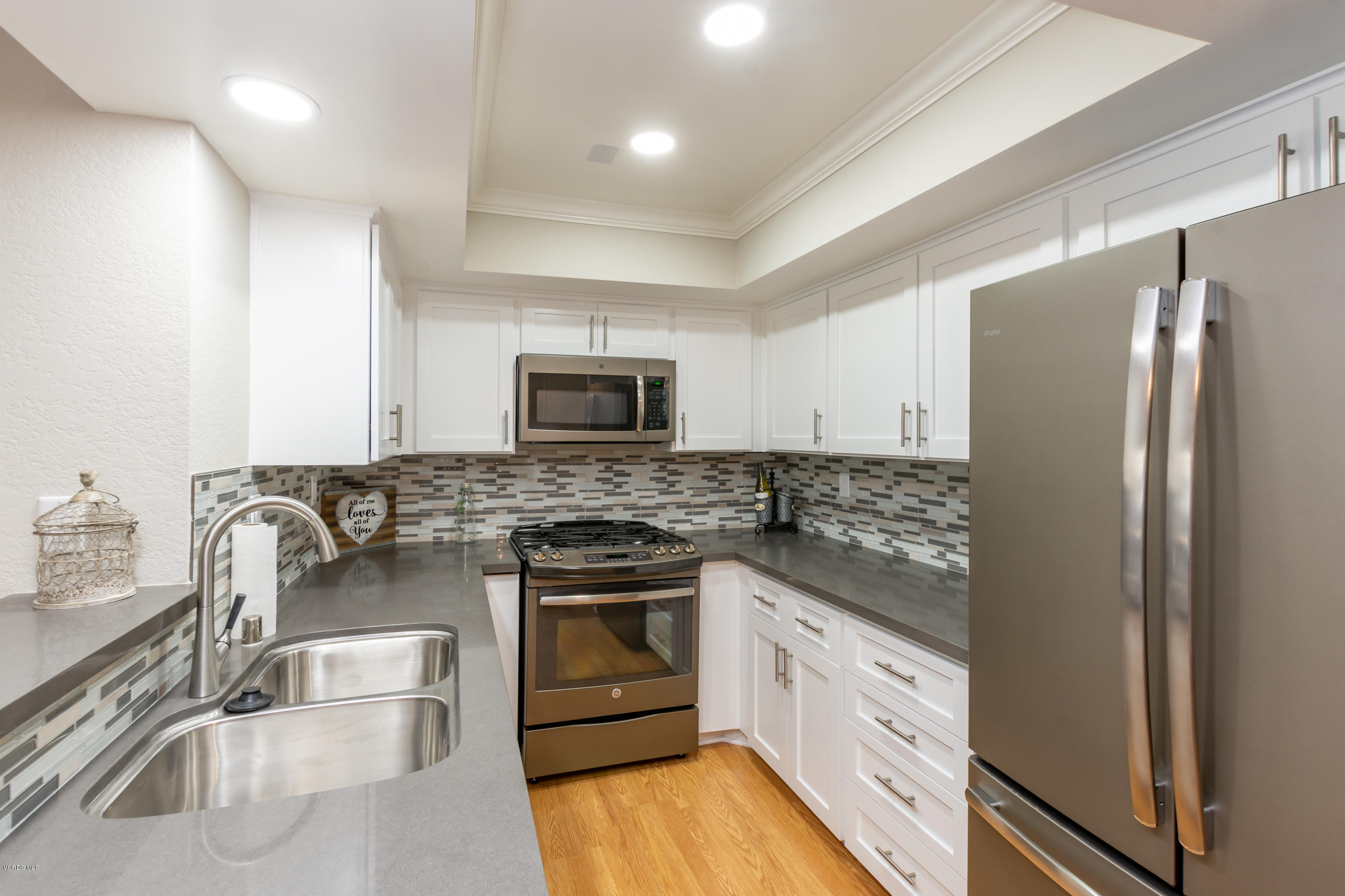 1055 Waltham Road, Unit F Simi Valley, CA 93065 - Photo 8 of 48 print_177001