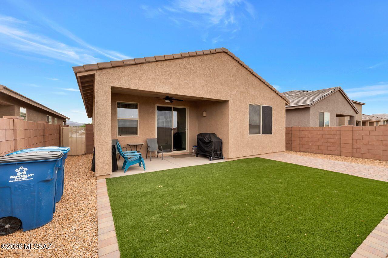 11014 South Rila Drive Vail, AZ 85641 - Photo 31 of 34 Qp-04953