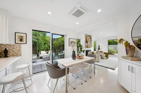 $845,000 | 435 La Quinta Lane, Sonoma, CA 95476