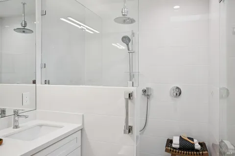 $845,000 | 435 La Quinta Lane, Sonoma, CA 95476