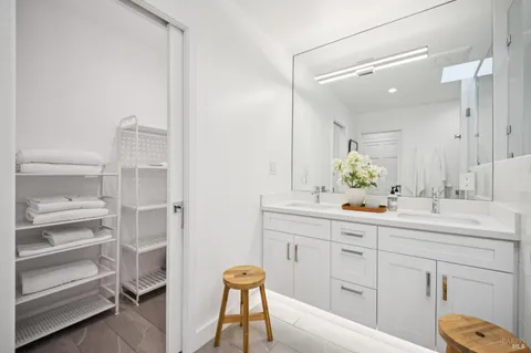 $845,000 | 435 La Quinta Lane, Sonoma, CA 95476