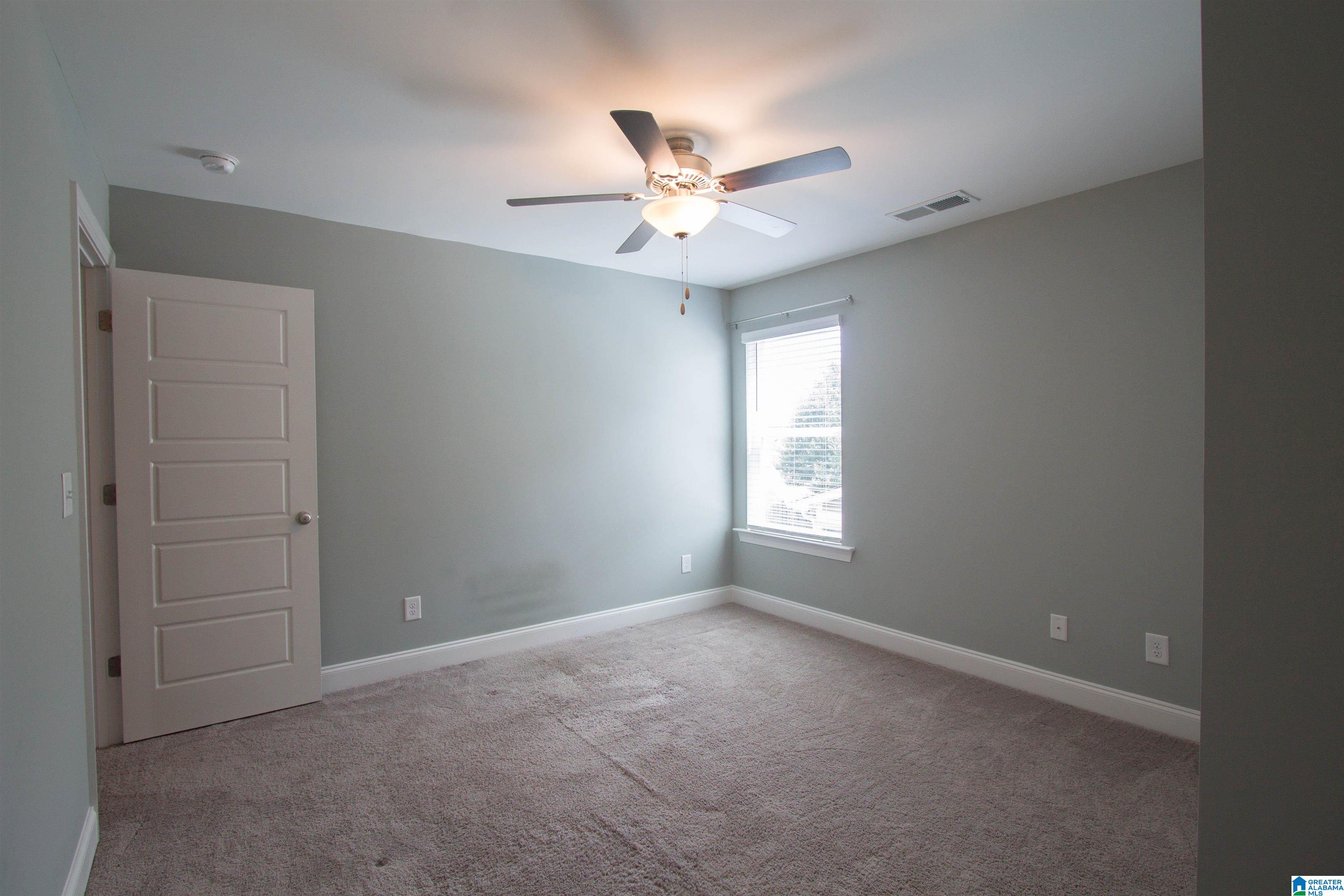 1018 Camellia Ridge Drive Pelham, AL 35124 - Photo 32 of 40