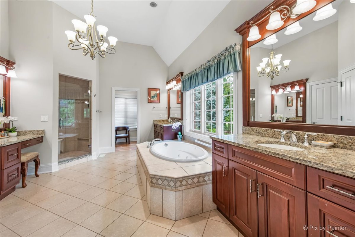 36W535 Hunters Gate Road St. Charles, IL 60175 - Photo 32 of 45
