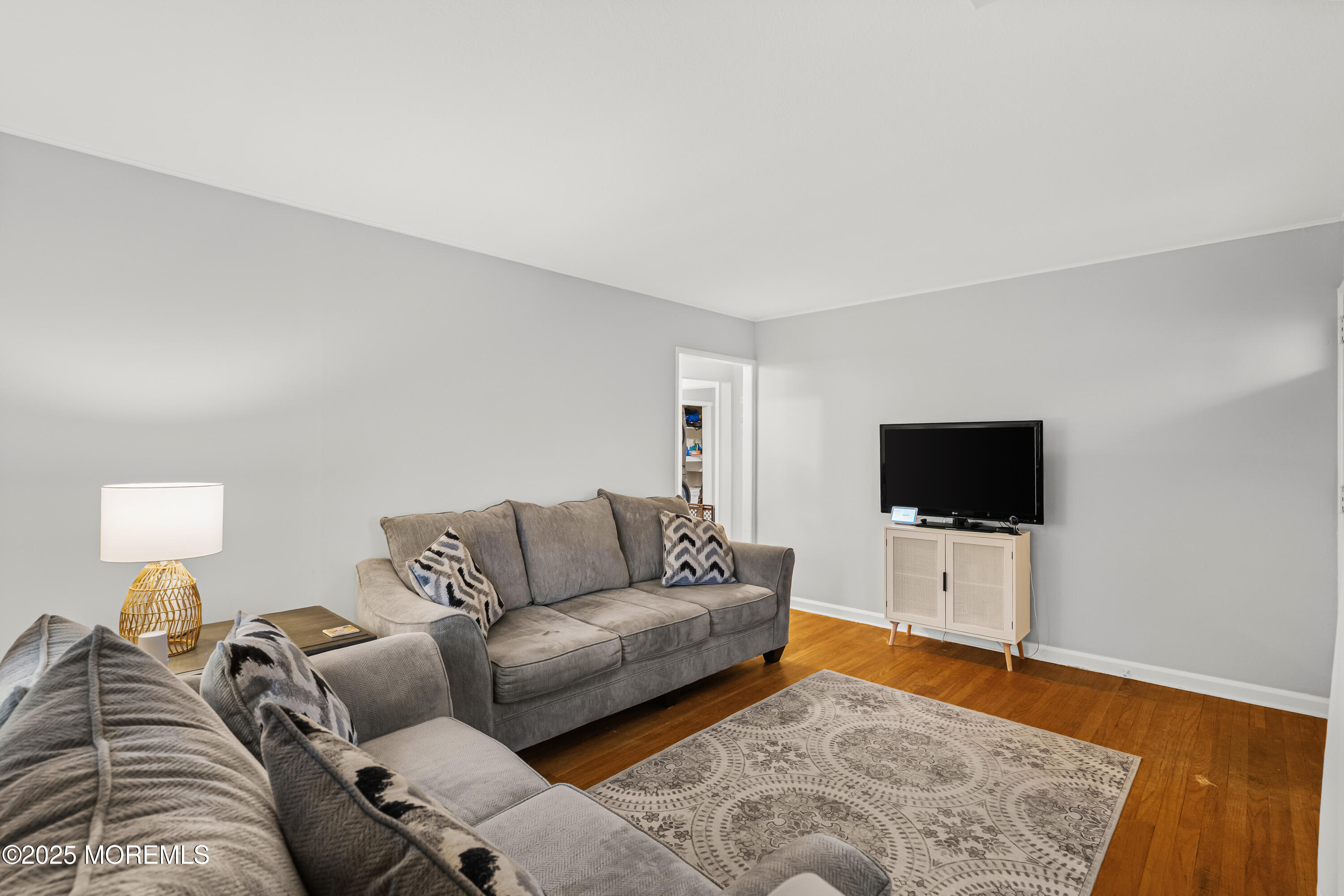 298 Poole Avenue Long Branch, NJ 07740 - Photo 25 of 44 298 Poole Ave Long Branch - Interiors-22