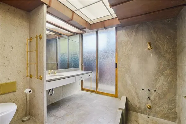 $6,800 | 4101 St Charles Avenue, New Orleans, LA 70115