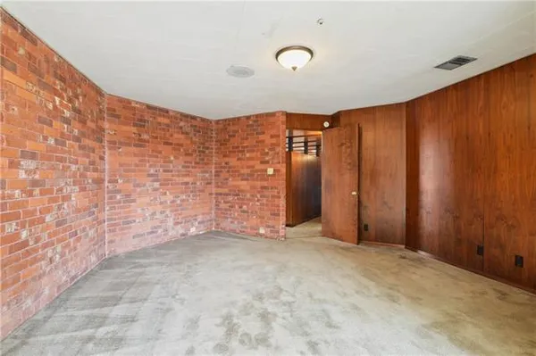 $6,800 | 4101 St Charles Avenue, New Orleans, LA 70115