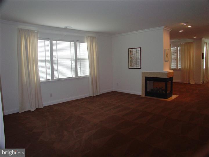 31 Stanford Road East Pennington, NJ 08534 - Photo 9 of 24 Living Room