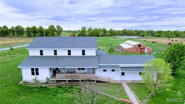 $295,000 | 29595 Highway 3, La Plata, MO 63549