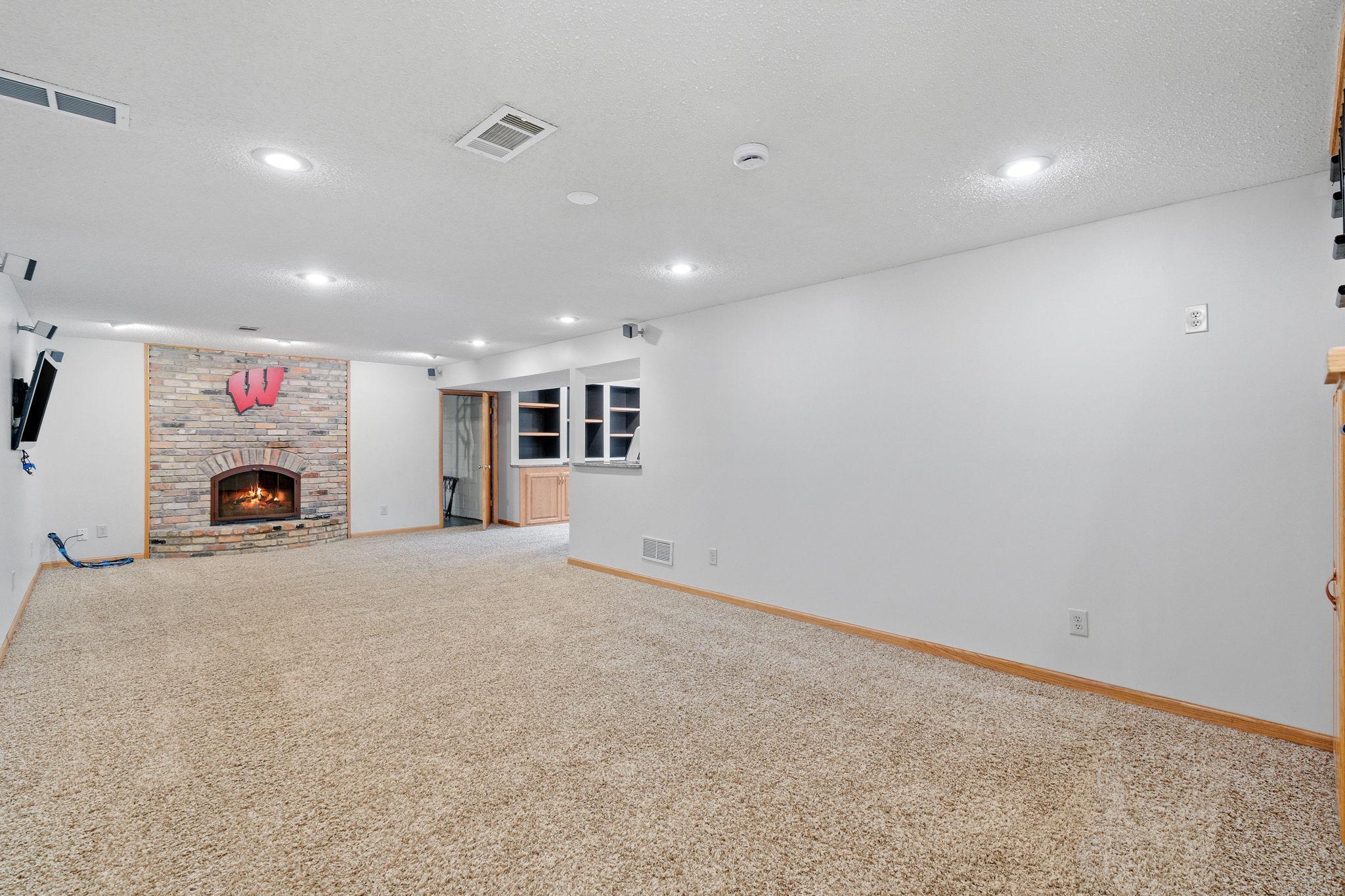 6919 Rosemary Road Eden Prairie, MN 55346 - Photo 21 of 32 Gallery Image 21