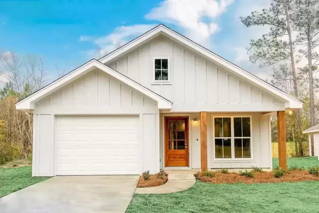 $355,000 | 742 Sylvan Drive, Chattanooga, TN 37411