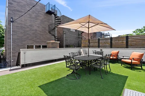 $2,400,000 | 1446 West Altgeld Street, Chicago, IL 60614