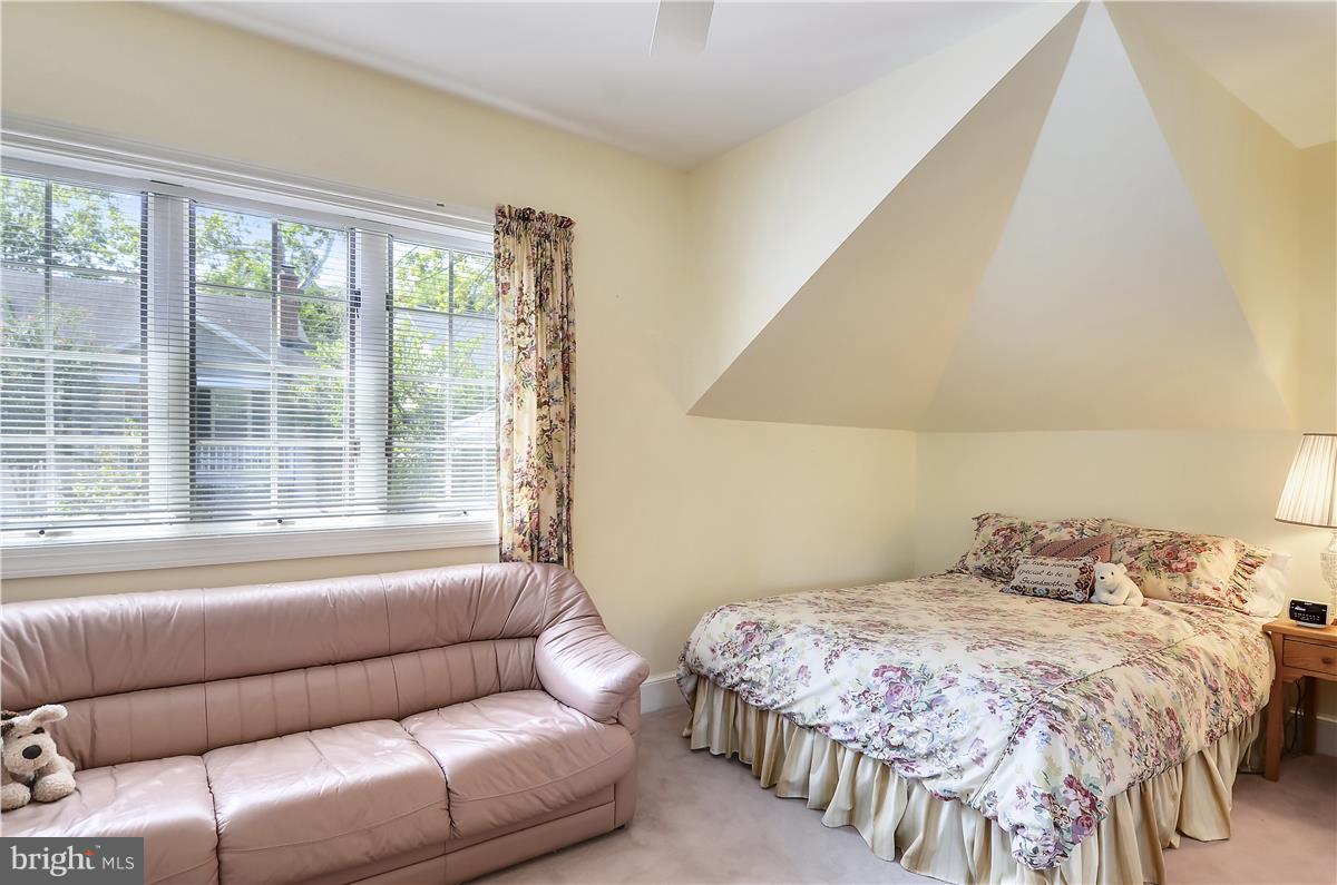 309 Rucker Place Alexandria, VA 22301 - Photo 20 of 29 Bedroom #2