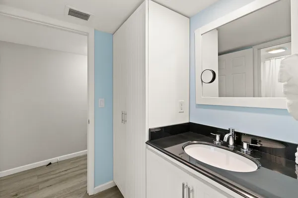 $465,000 | 1085 Bald Eagle Drive, Unit 406, Marco Island, FL 34145